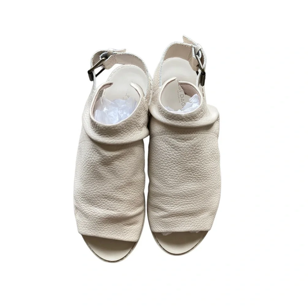 Kelsi Dagger Brooklyn Hillside Flat Sandals Leather